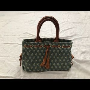 Dooney & Bourke purse